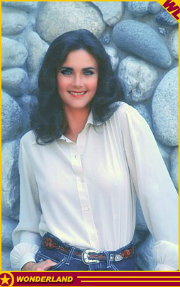 LYNDA CARTER -  1981 by Mario Casilli.