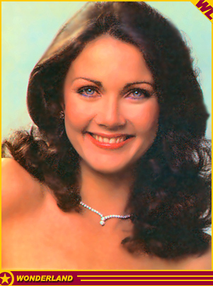 LYNDA CARTER -  1982 by Tony Esparza.