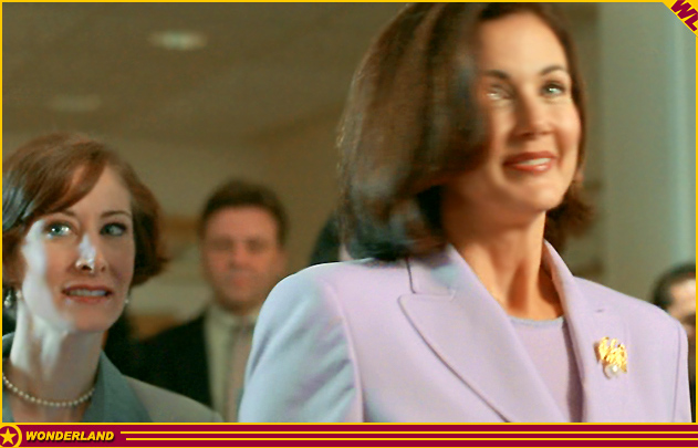 LYNDA CARTER -  2001 Cataland Films / Jersey Shore Films / Fox Searchlight Pictures.