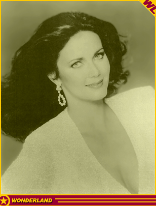 LYNDA CARTER -  1980 by Tony Esparza.