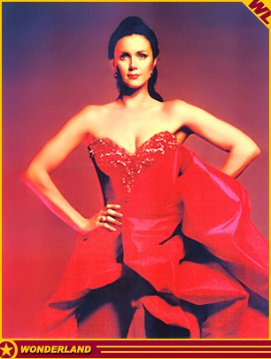 LYNDA CARTER -  1981 by Tony Esparza.