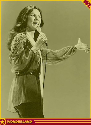 LYNDA CARTER -  1979 by Tony Esparza.